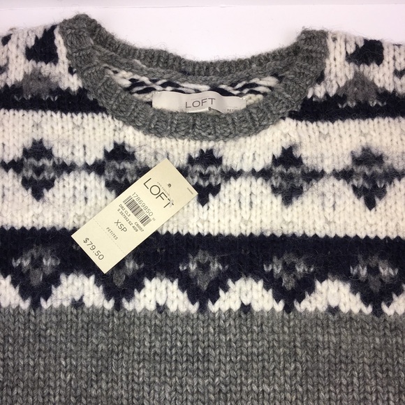 Ann Taylor LOFT Crewneck Sweater - Picture 2 of 5